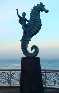 Sea horse sculptureo n Malecon